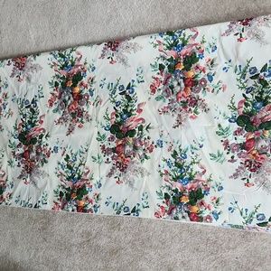 Tablecloth, English Garden, 100" x 60"
